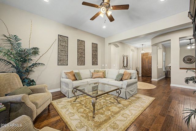 582 W ZION Place, Chandler, AZ 85248