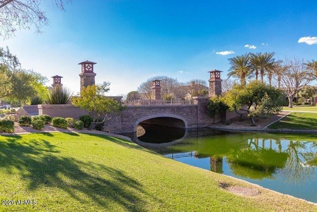 582 W ZION Place, Chandler, AZ 85248