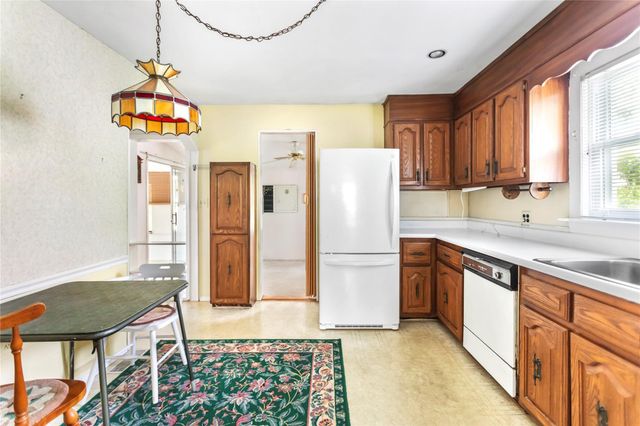 106 Belle Avenue, Ronkonkoma, NY 11779