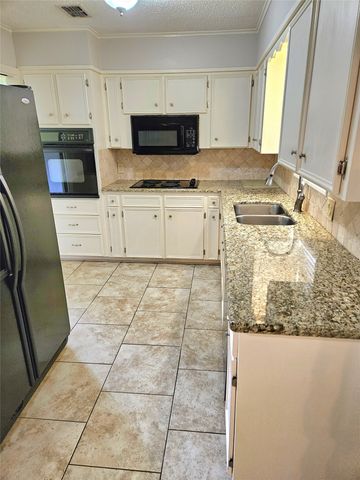 2037 Darlington Court, Shreveport, LA 71118