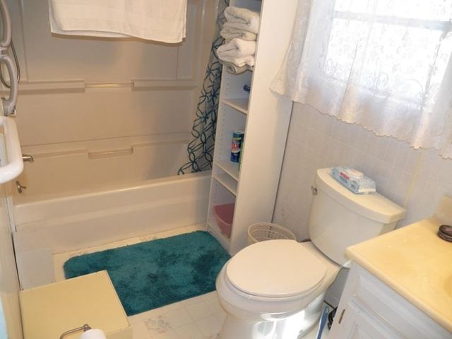 520 Green Mountain Road, Effingham, NH 03882