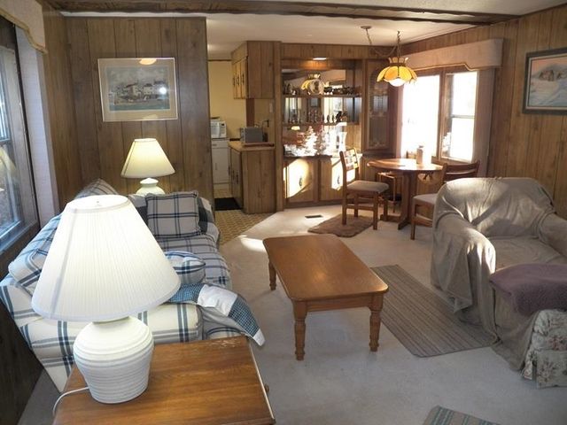 520 Green Mountain Road, Effingham, NH 03882