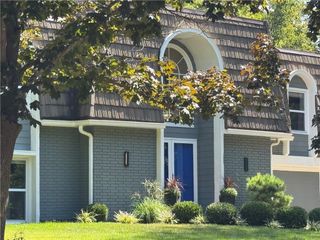 12601 Overbrook Road, Leawood, KS 66209