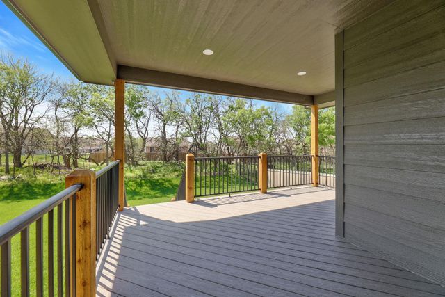 12369 E Woodspring Ct, Wichita, KS 67226