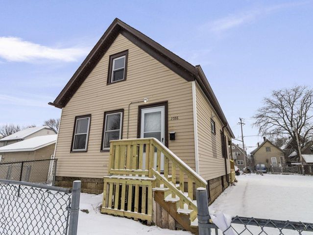 2558 N 24TH STREET, Milwaukee, WI 53206