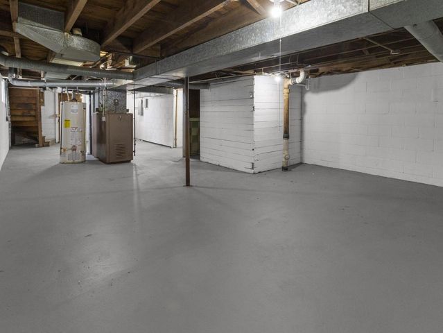 2558 N 24TH STREET, Milwaukee, WI 53206