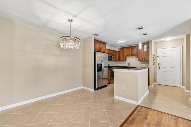 9481 HIGHLAND OAK DRIVE 814, Tampa, FL 33647