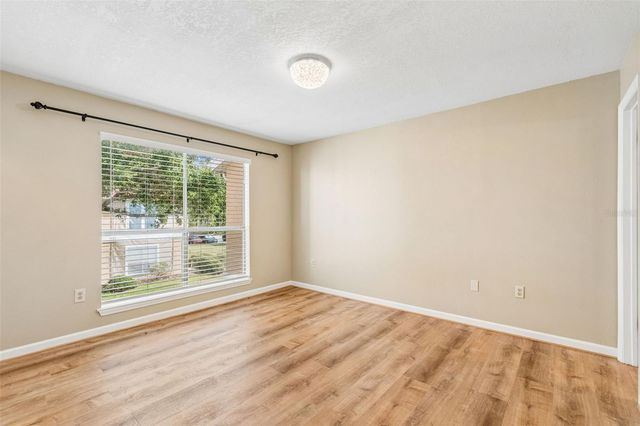 9481 HIGHLAND OAK DRIVE 814, Tampa, FL 33647