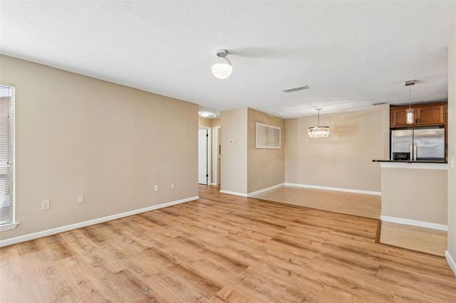 9481 HIGHLAND OAK DRIVE 814, Tampa, FL 33647