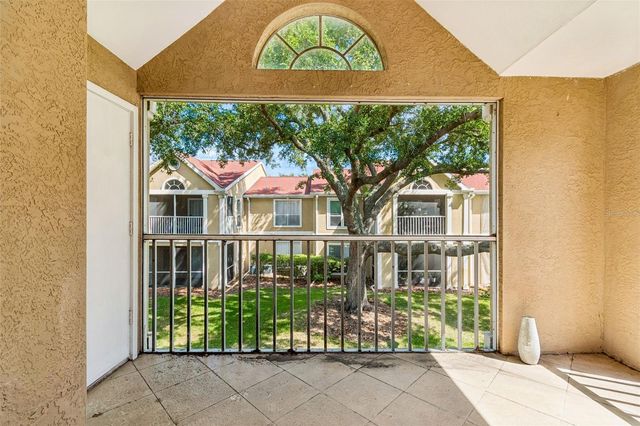 9481 HIGHLAND OAK DRIVE 814, Tampa, FL 33647