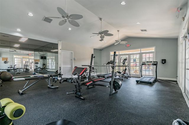 9481 HIGHLAND OAK DRIVE 814, Tampa, FL 33647