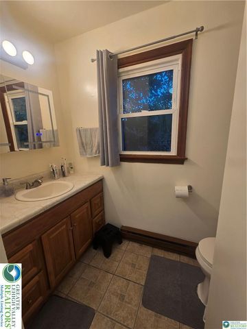 816 East Lexington Street, Salisbury Twp, PA 18103