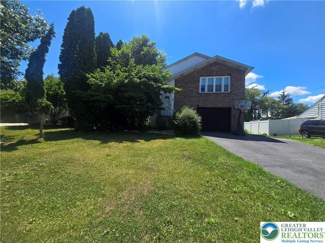 816 East Lexington Street, Salisbury Twp, PA 18103