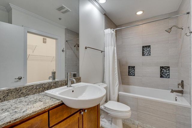 129 Walnut Street Unit 212, Chattanooga, TN 37403