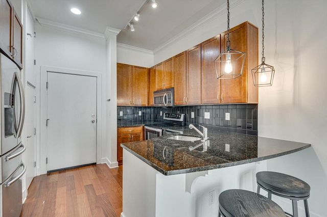 129 Walnut Street Unit 212, Chattanooga, TN 37403