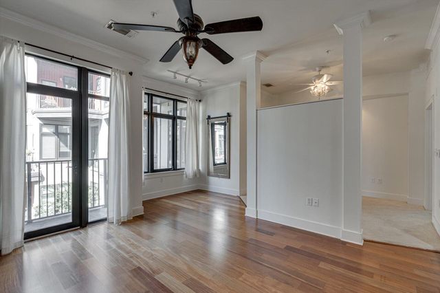 129 Walnut Street Unit 212, Chattanooga, TN 37403