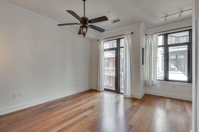 129 Walnut Street Unit 212, Chattanooga, TN 37403