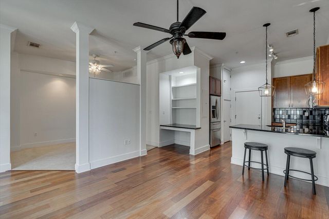 129 Walnut Street Unit 212, Chattanooga, TN 37403
