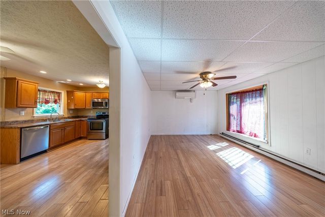 2481 Meadowview Drive, Parkersburg, WV 26104