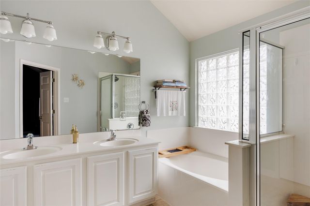 10008 Anahuac TRL, Austin, TX 78747