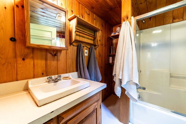 26 Don Gerry Road, Bristol, NH 03222