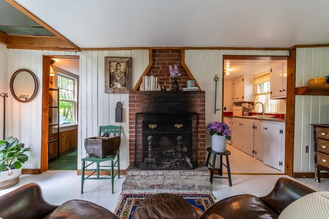 26 Don Gerry Road, Bristol, NH 03222