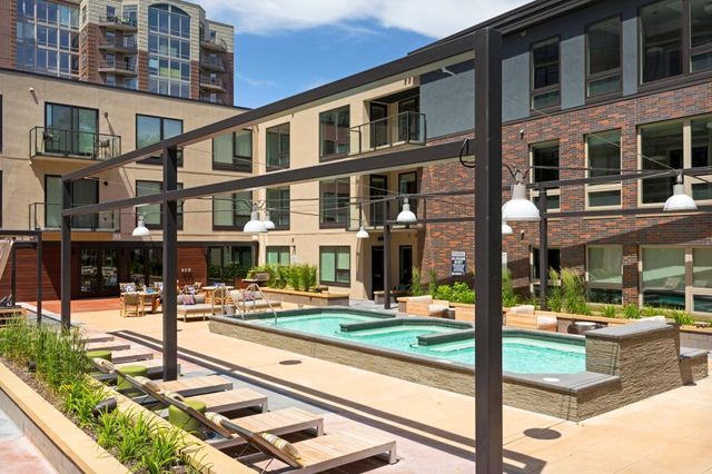 2622 W Lake Street 609, Minneapolis, MN 55416