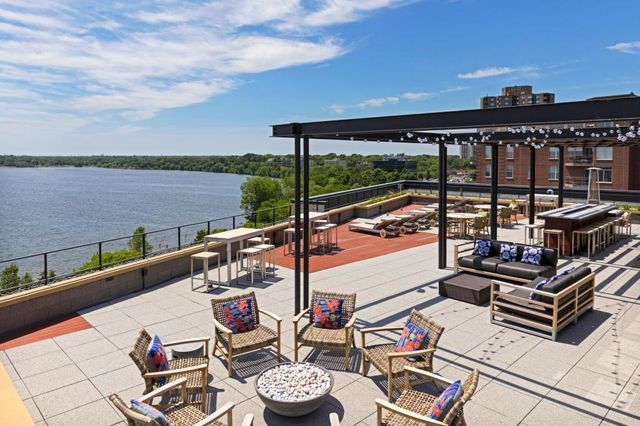 2622 W Lake Street 609, Minneapolis, MN 55416