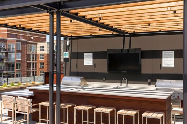 2622 W Lake Street 609, Minneapolis, MN 55416