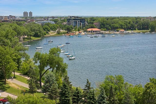 2622 W Lake Street 609, Minneapolis, MN 55416