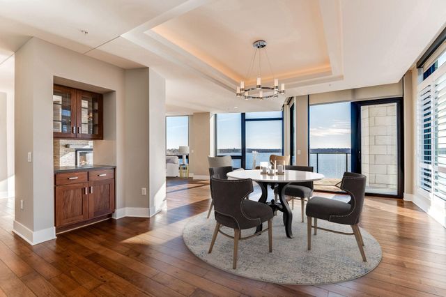 2622 W Lake Street 609, Minneapolis, MN 55416