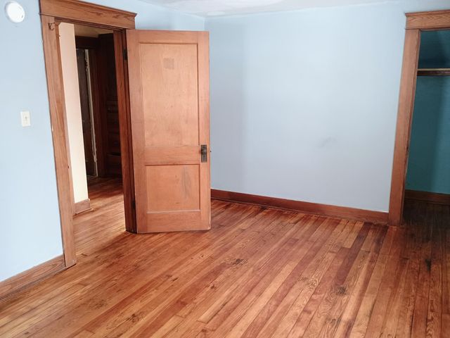 212 N Magnolia Avenue, Lansing, MI 48912