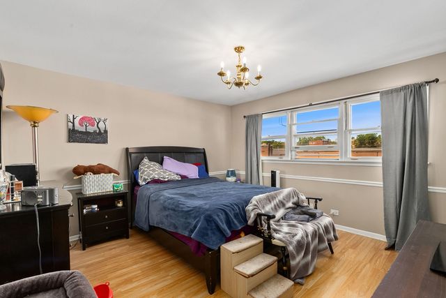 5214 Galitz Street 205, Skokie, IL 60077