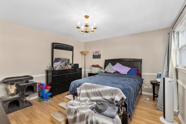 5214 Galitz Street 205, Skokie, IL 60077