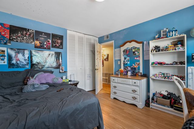 5214 Galitz Street 205, Skokie, IL 60077