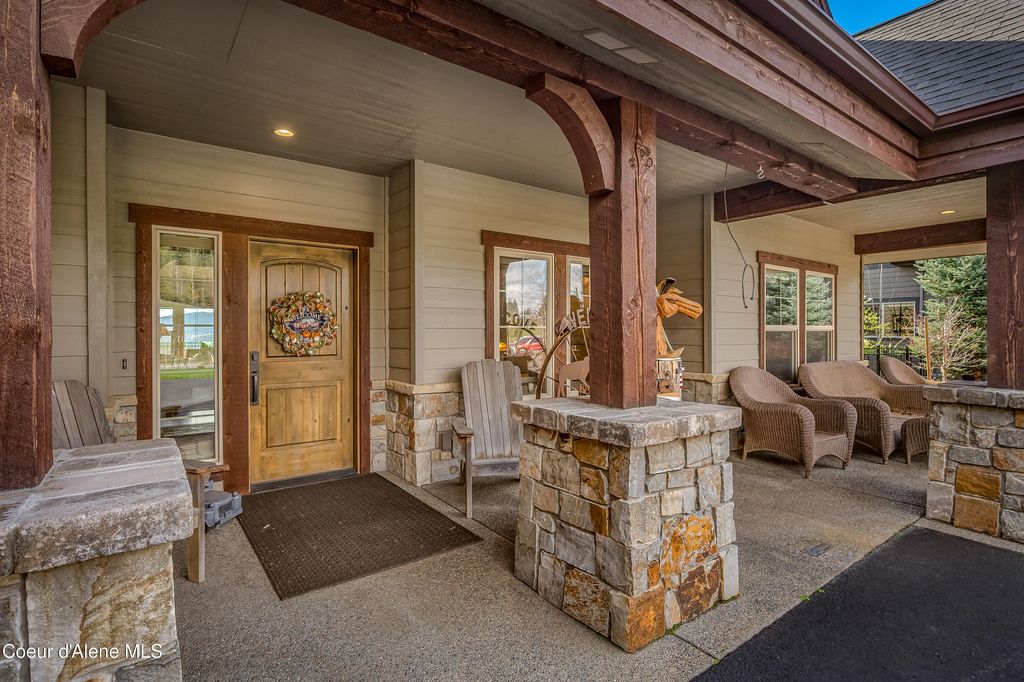 16214 S Pinot PL, Coeur d'Alene, ID 83814 photo 2