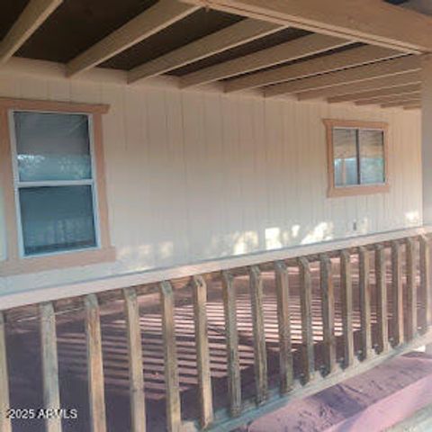 15487 S Black Mountain Road, Mayer, AZ 86333
