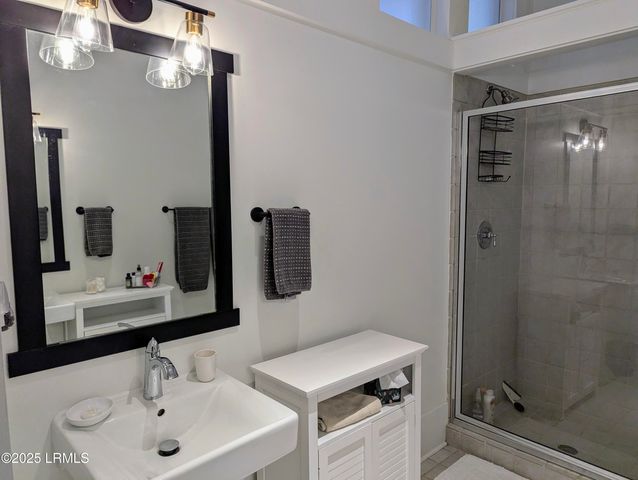 14 Abbey Row Apt 2A, Beaufort, SC 29906