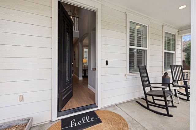 833 S Amor St, Mountain House, CA 95391