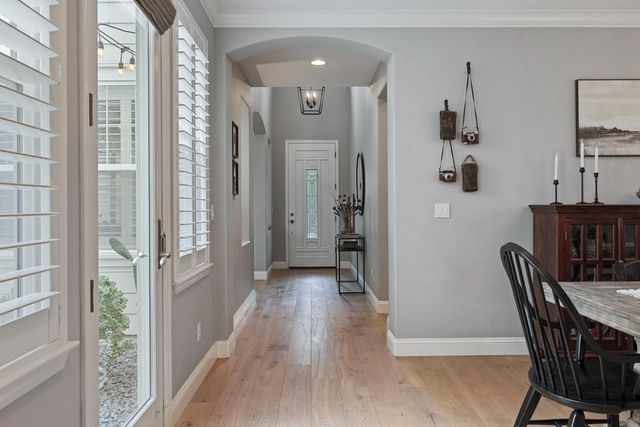 833 S Amor St, Mountain House, CA 95391