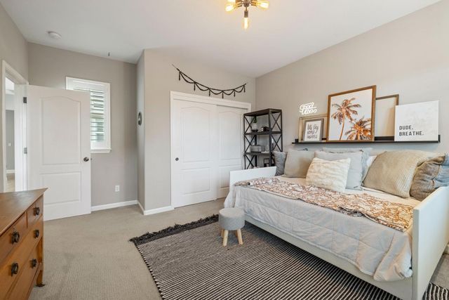 833 S Amor St, Mountain House, CA 95391