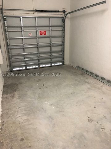 2610 SE 13th St 2610, Homestead, FL 33035