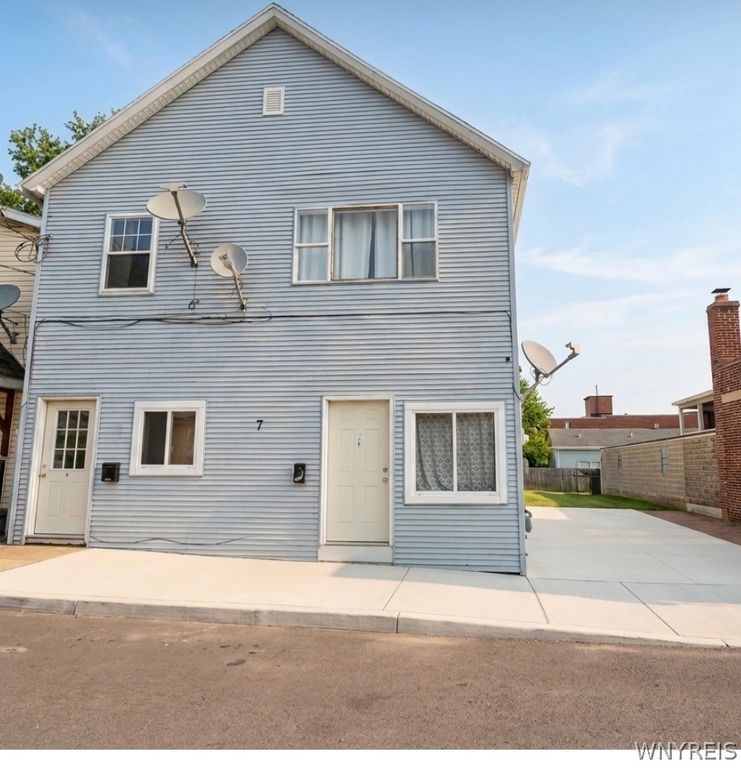 7 High St., Evans, NY 14006