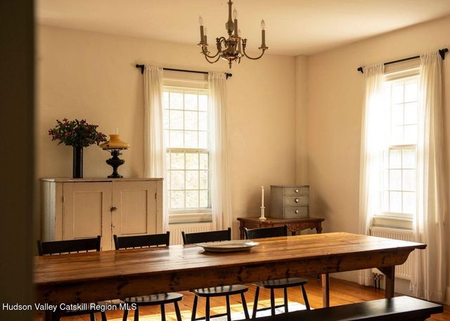 9715 New York 22, Hillsdale, NY 12529