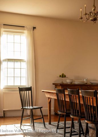 9715 New York 22, Hillsdale, NY 12529