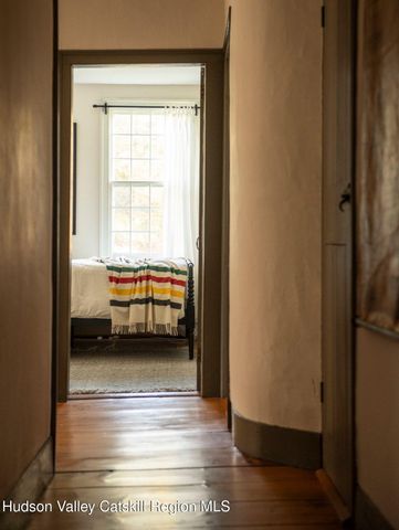 9715 New York 22, Hillsdale, NY 12529