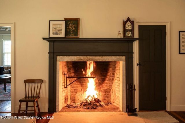 9715 New York 22, Hillsdale, NY 12529