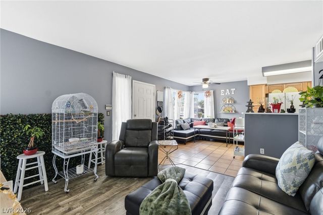 3065 Casey Drive 101, Las Vegas, NV 89120