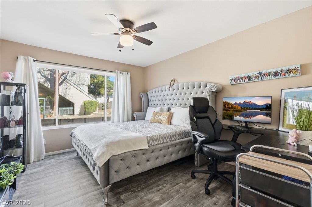 Image 13 of property listing at 3065 Casey Drive 101, Las Vegas, NV 89120