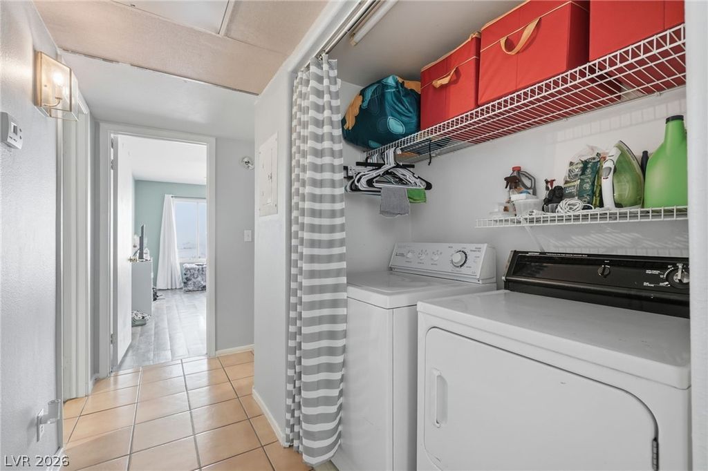 Image 24 of property listing at 3065 Casey Drive 101, Las Vegas, NV 89120